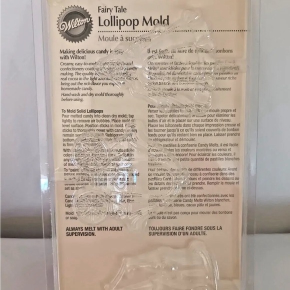 NEW Princess Fairy Tale Chocolate Lollipop Mold,Wilton,2115-1033,Clear Plastic - Picture 2 of 4